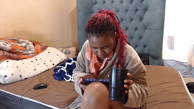 EbonyEssence webcam