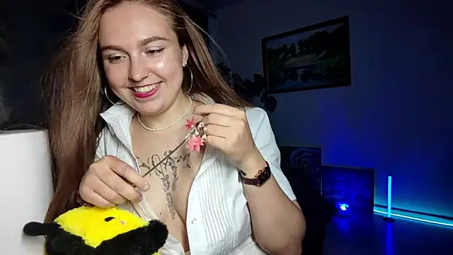 DainaCampagnini webcam