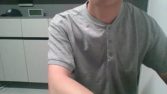 nole_china7 (Ask my age) - talk / fun / cum