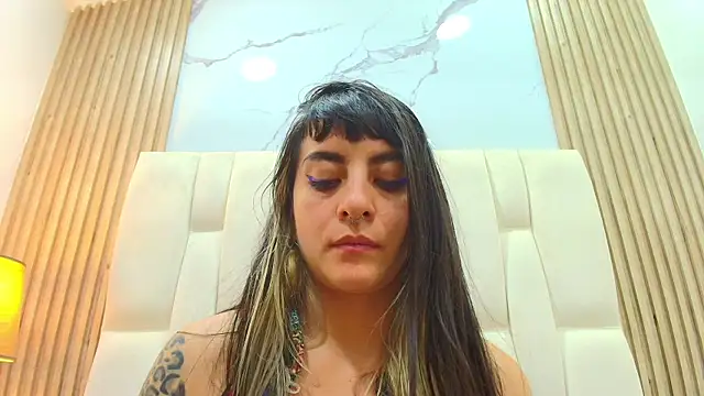 Naughty_Kittenm webcam