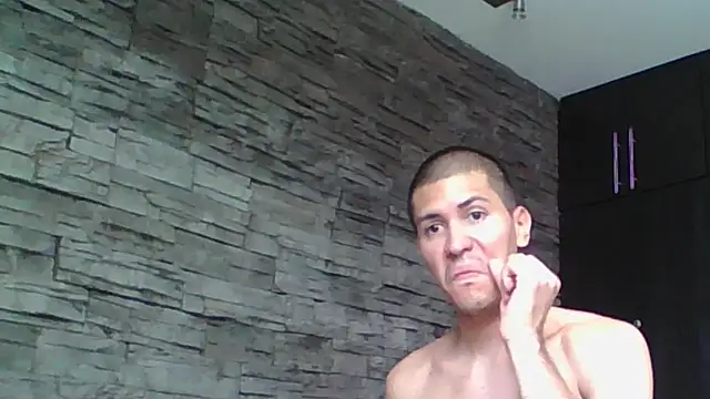 Sexylatin64 webcam