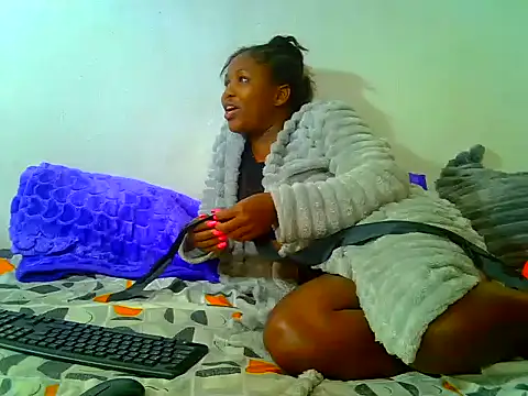 SweetHoney21_ webcam