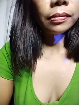 Blushmuse23 webcam