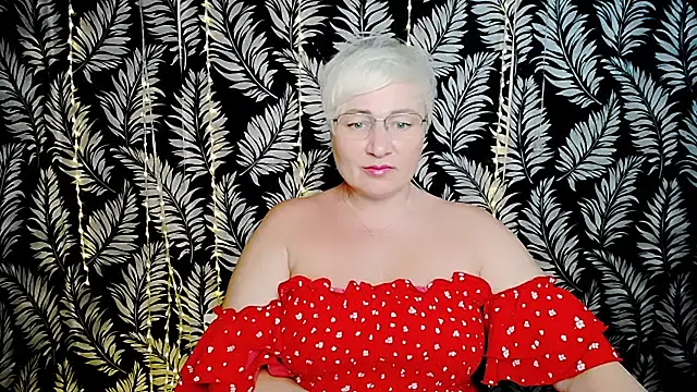 Olivia_playful webcam
