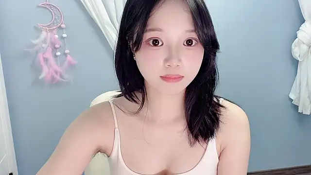 Watch Yanys521 live on EroticFlix - High definition streams
