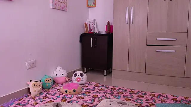 im_natalia (F young) - DOUBLE PENETRATION 👌🍌🍑💦💦