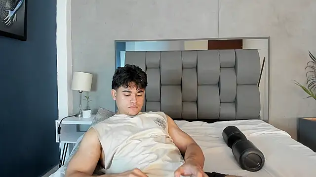 Charlie___Musk webcam