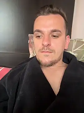Huge_cock22cm