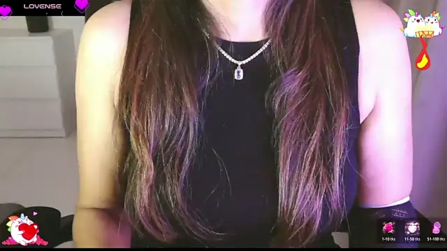 Layla_Ahh webcam