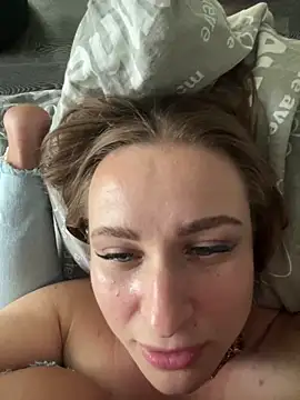 RuslanaXX webcam