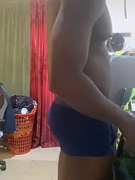Pornhouse420 webcam