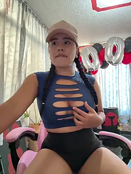 laure_torres webcam