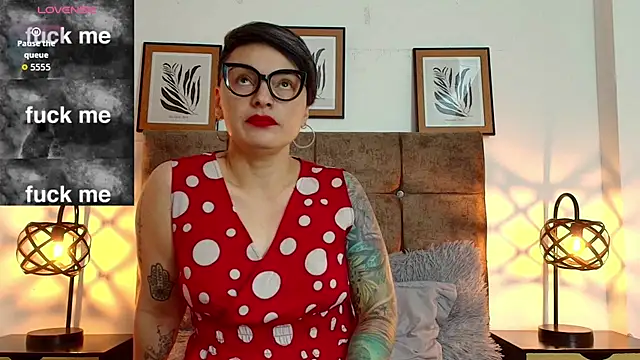 kat_paradise webcam