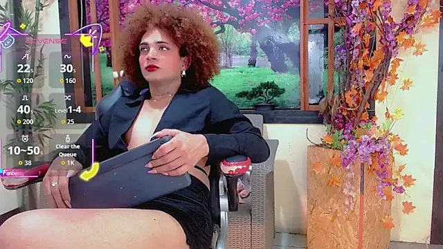 Sharlotte_Jones webcam
