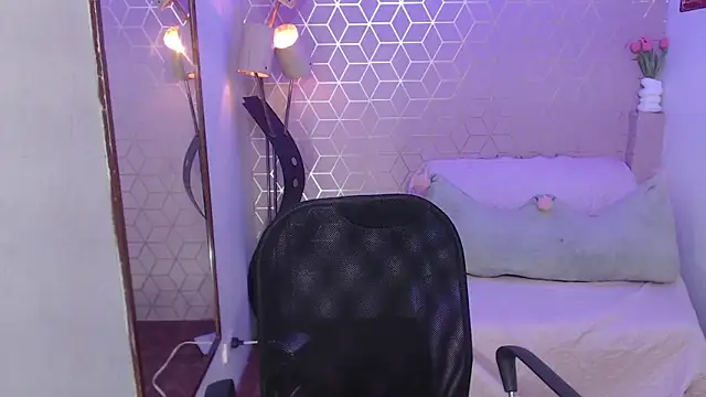 Victoria_Pivet webcam