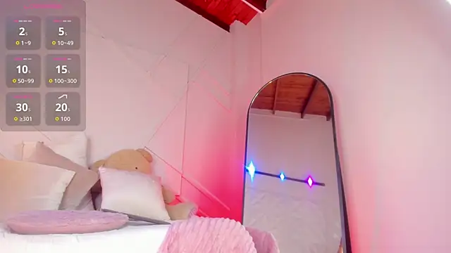 AishaBlaze_ webcam