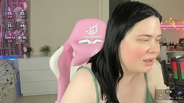 Akemi_BBW webcam