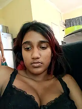 Indianqueen03 webcam