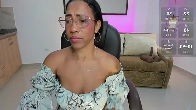 Shantaall_ webcam
