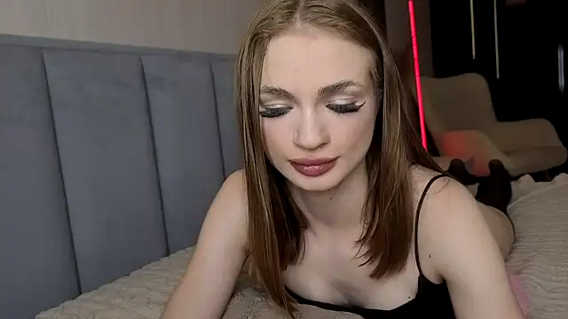 Pussyya777 webcam