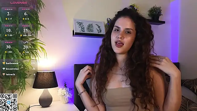 Lili_Torin webcam