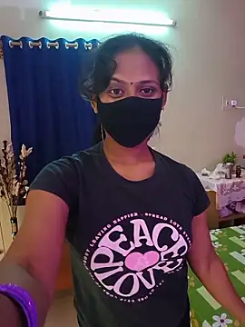 Lena_mahiyaa webcam