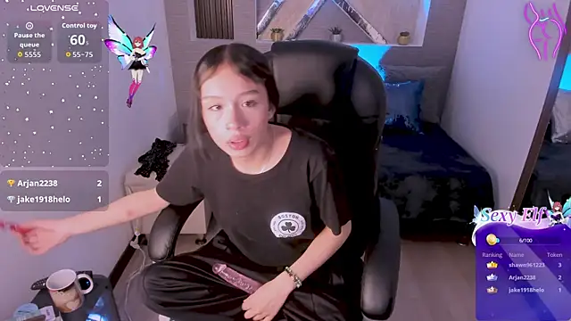 Hanna_Bloomm webcam
