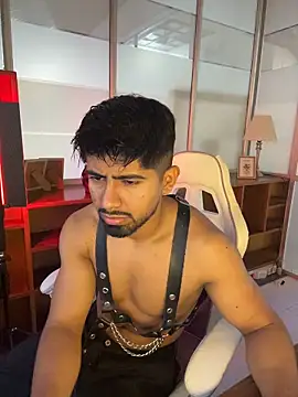 teaserhoussejj_ - Teaserhoussejj_'s free webcam - UK Sex Cams
