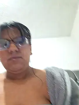 ZaidaWet webcam