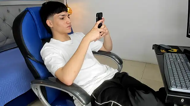 SamBlack_ webcam
