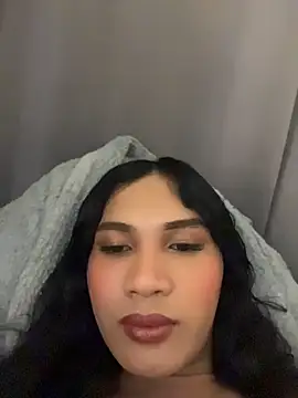 slutty_aki webcam