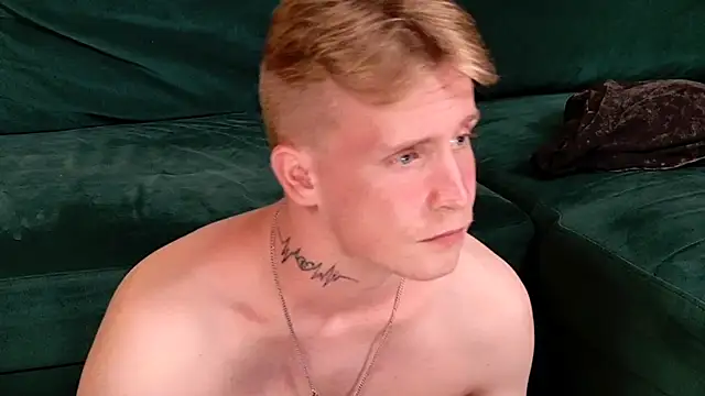 SweetBoyAlexx webcam