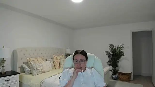 Vika73 webcam