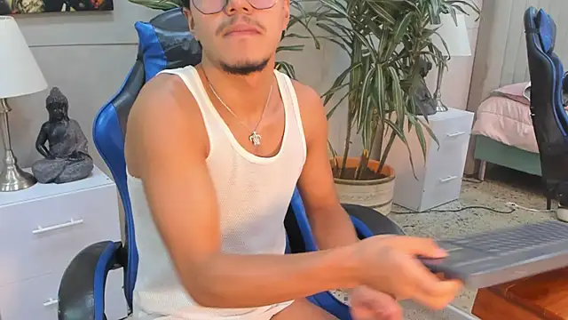 kai_storn webcam