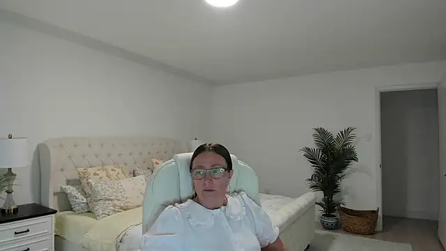 Vika73 webcam