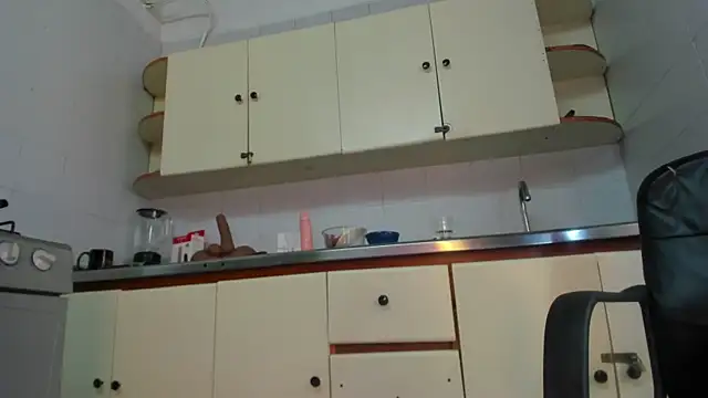 BustyGlow