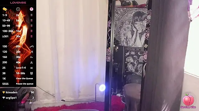 chloe_kisses webcam
