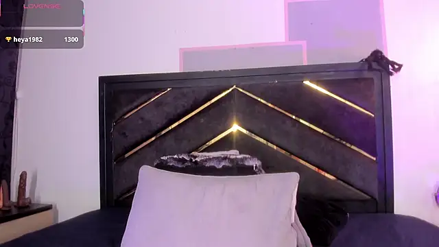 april_jones05 webcam