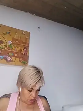 DirtyBIianca webcam