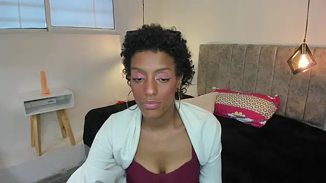Zia_Green live cam on StripChat