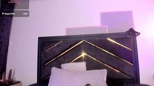 april_jones05 webcam