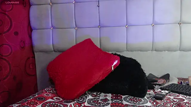 charlotte_brawn webcam