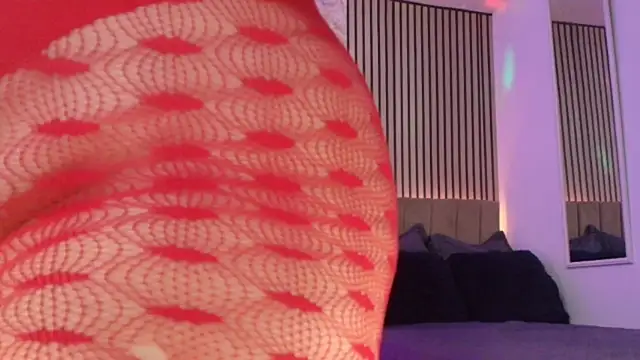 JuliRamirez webcam