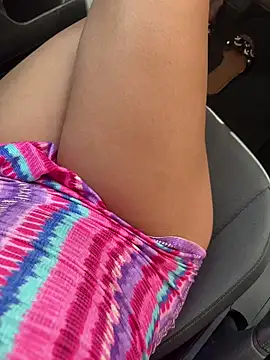 mimiLouna Live Webcam on Stripchat