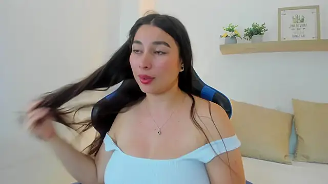 bella_99_ webcam
