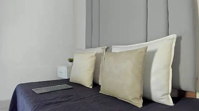 CannelaSmith webcam