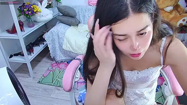 Watch QinQin-888 live on EroticFlix - High definition streams