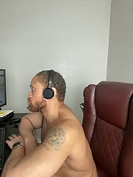 Fathero1time live cam on StripChat