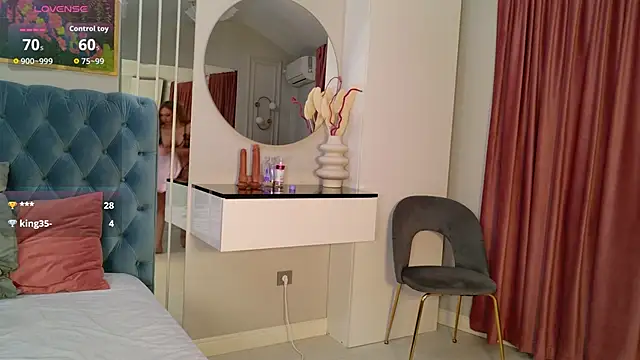 SiennaPierce webcam