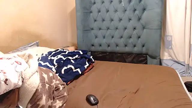 EbonyEssence webcam